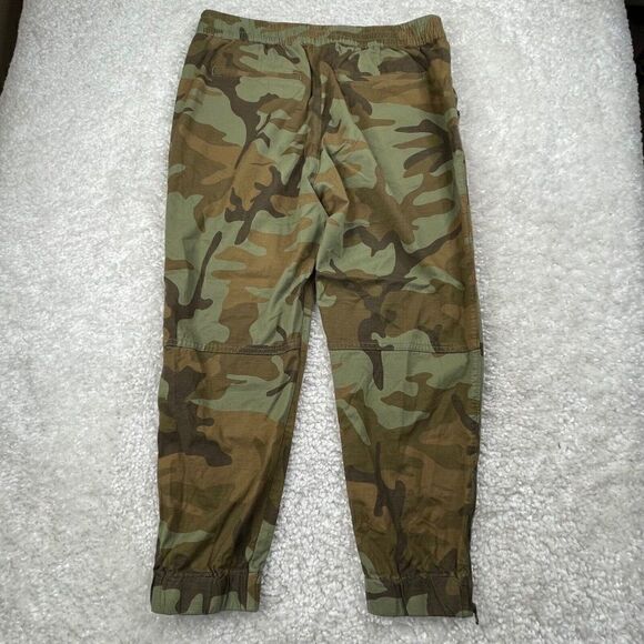 Levi's Jet Set Tapered Camo Jogger Zip Hem - Picture 2 of 12